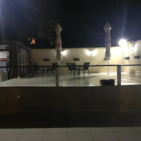 فندق Лайф شومن